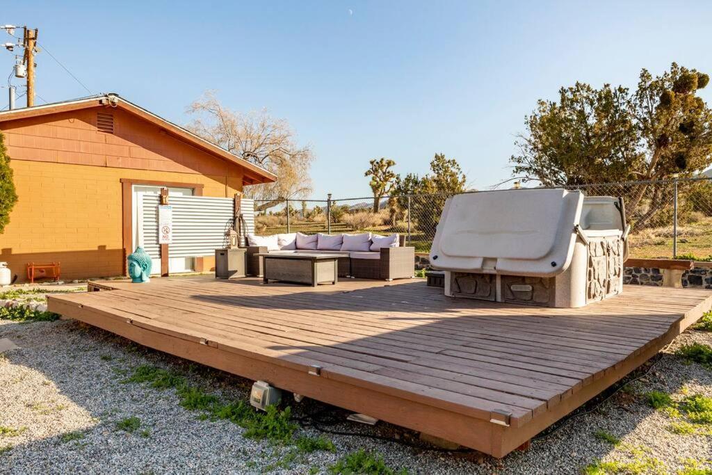 Jt'S Star Catcher Cabin - Hot Tub Юка Вали Екстериор снимка